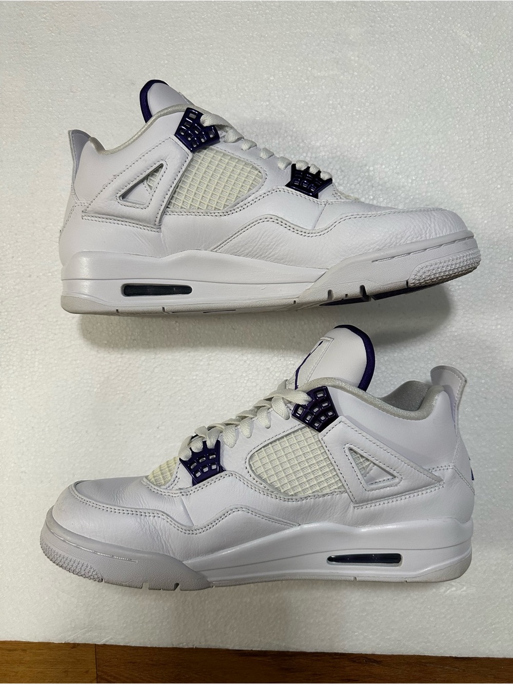 Air Jordan 4 Retro ‘Purple Metallic’ Size 10.5